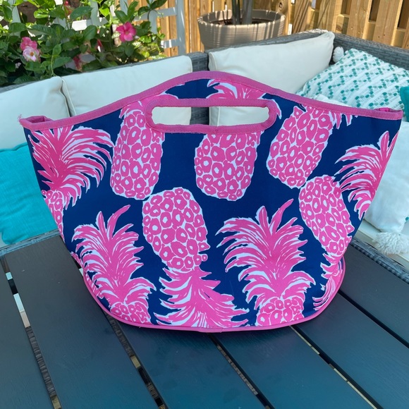 Lilly Pulitzer Insulated Beverage Bucket Bag - Picture 3 of 9